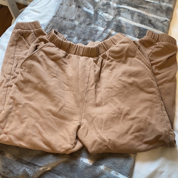 Zara Sweatpants - Picture 3 of 4